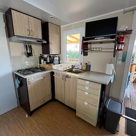 Mobil-home - Climatise, 6 Couchages - 1 Etoile * Les Mathes