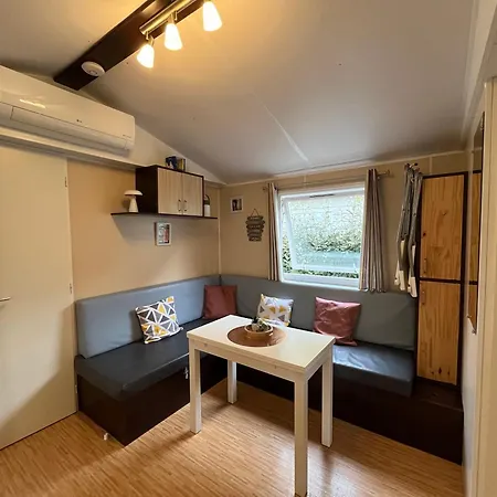 Camping Mobil-home - Climatise, 6 Couchages - 1 Etoile